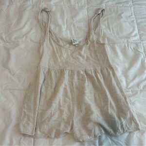 Princess Polly Romper